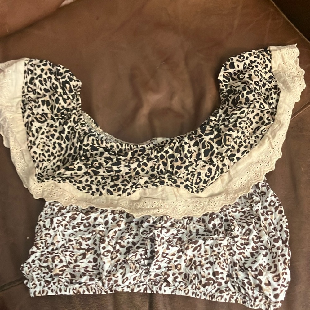 2 Piece Leopard Print